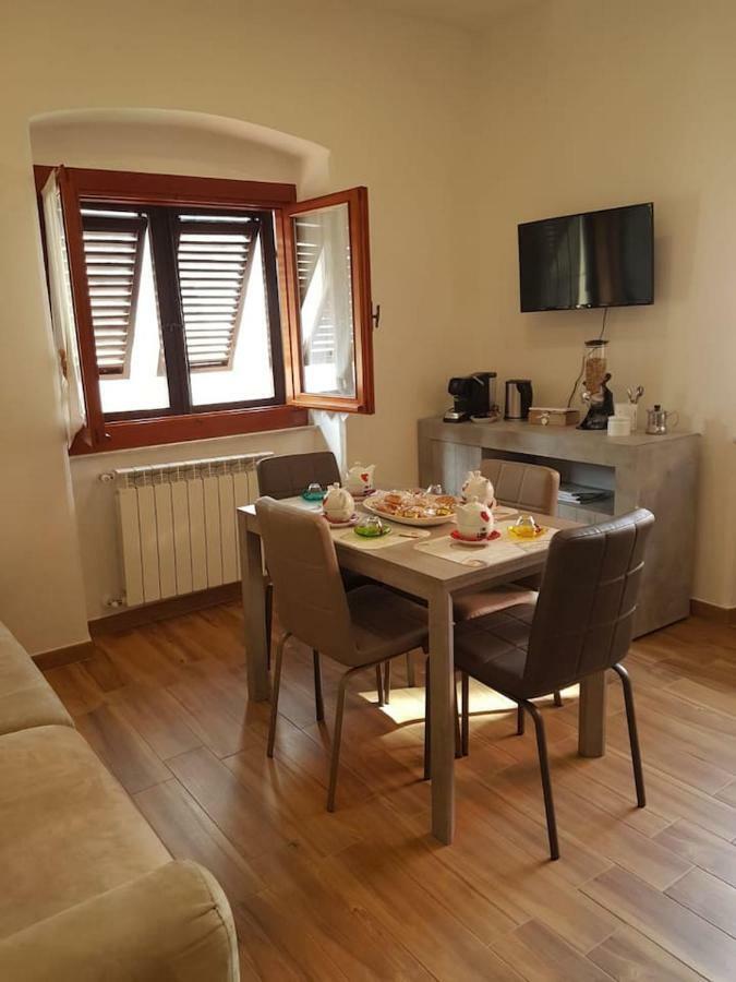 Rina'S House La Spezia Apartment Bagian luar foto